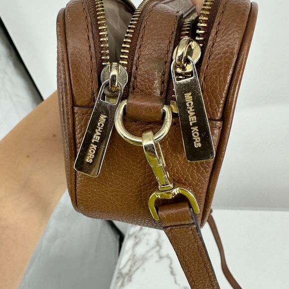 Michael Kors Double Zipper Jet Set Pebbled Leather Crossbody Bag Brown - Picture 11 of 15